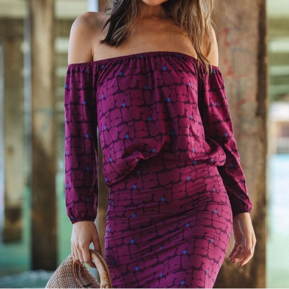 Ava Sky Fighting Eel Top Brooklyn (L) - Picture 5 of 5